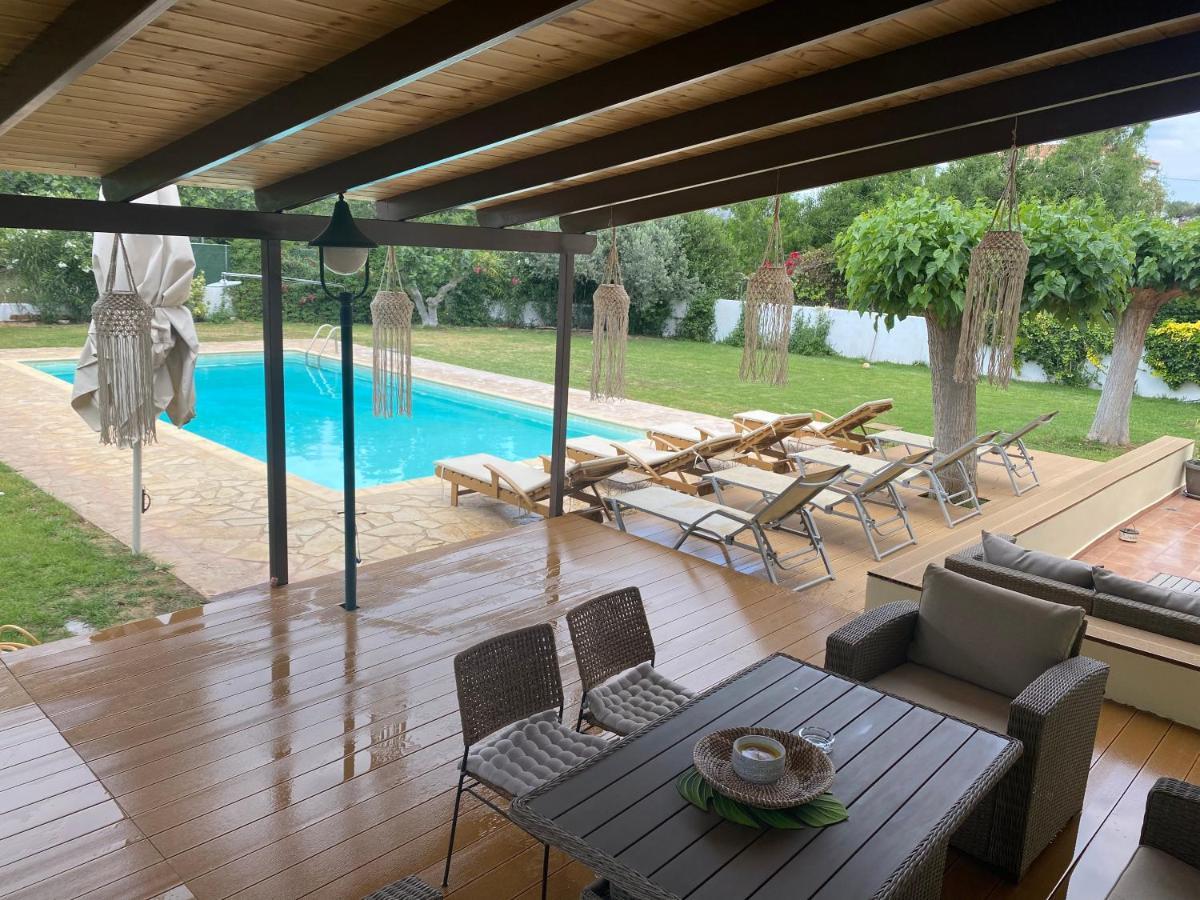 Relaxing Villa With Swimming Pool And Garden Agios Georgios  Exterior foto
